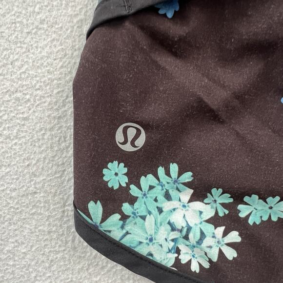 Lululemon Run 2.5” Speed Shorts 4-way Petal Pop Multicolor Floral Print Black 6 - Picture 6 of 9